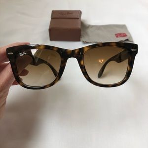 Ray Ban brown tortoise folding wayfarers